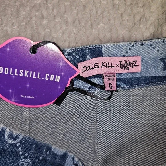 Dolls Kill x Bratz Blue Checkered Denim Mini Skirt Womens Small NEW - Picture 3 of 7